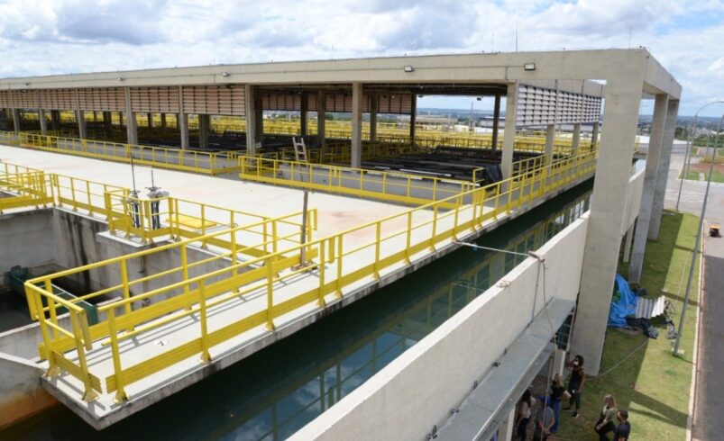 Manutenção no Sistema Corumbá poderá afetar abastecimento em bairros de Luziânia e Valparaíso nos dias 6 e 7 de maio; confira os bairros